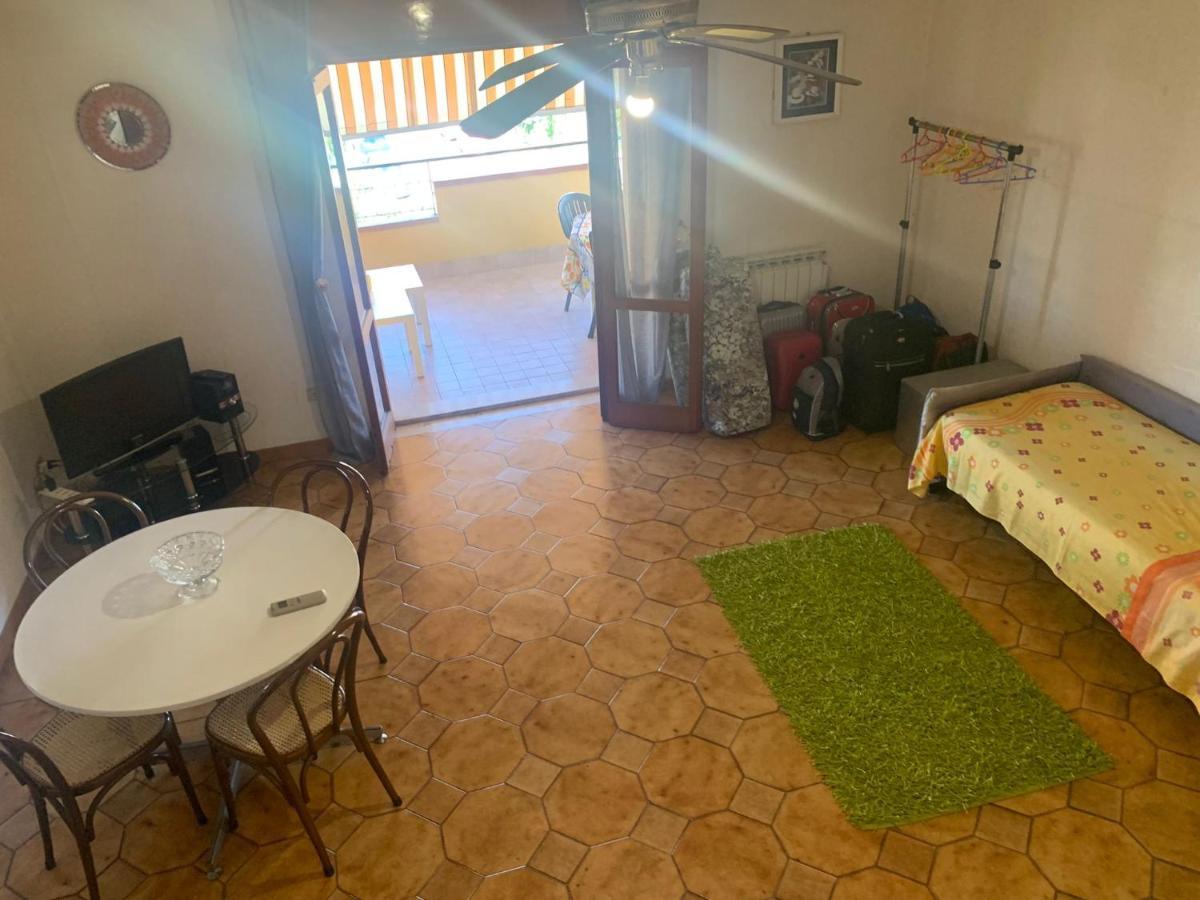 Casa Naxos Appartement Giardini-Naxos Buitenkant foto